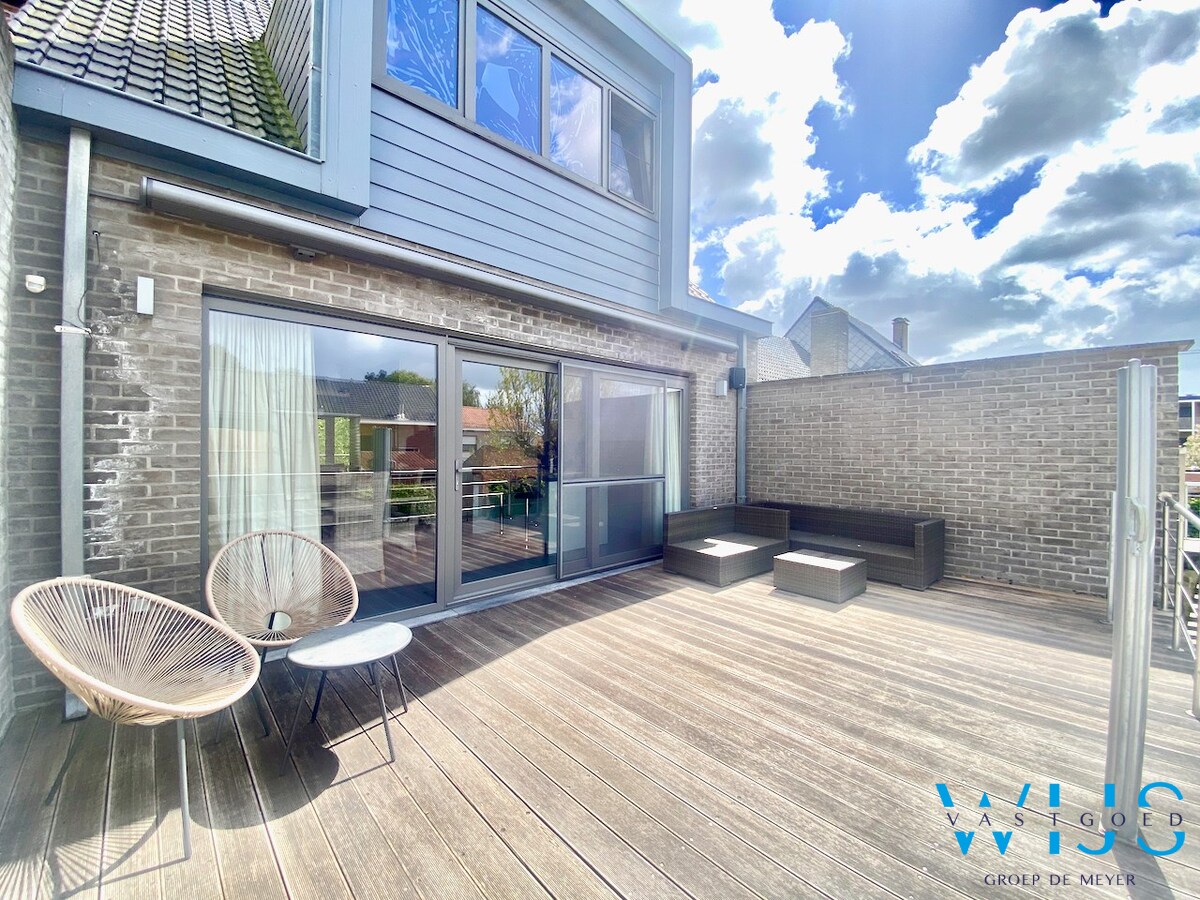 Prachtig energiezuinig appartement in hartje ERTVELDE ! 