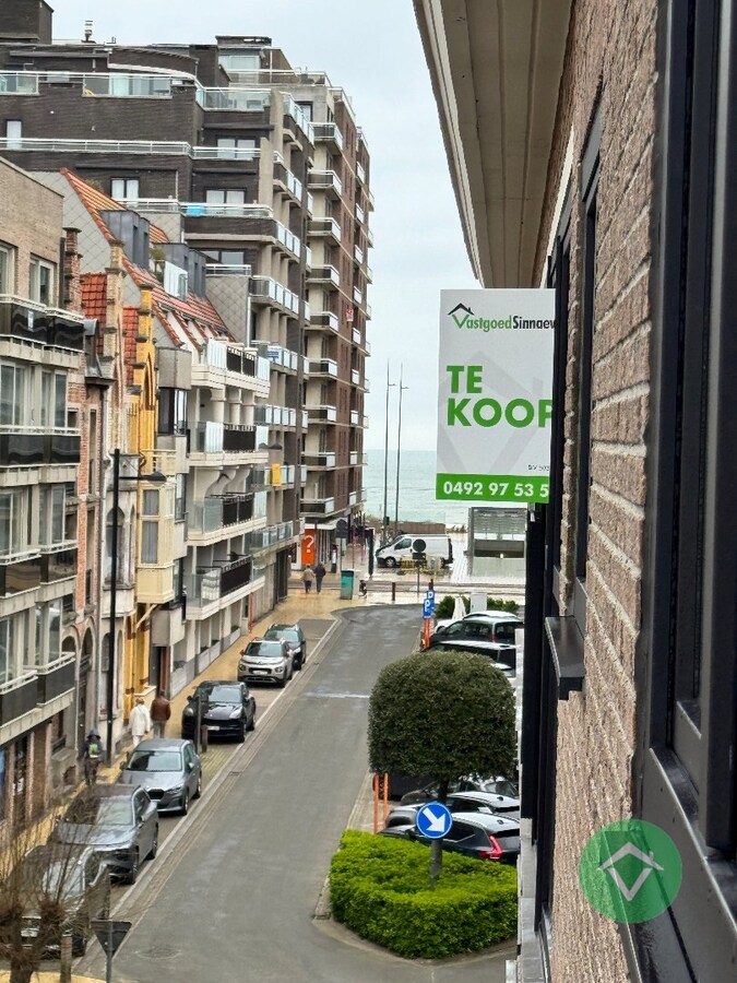 Bemeubelde studio met zicht op het Normandpark te Middelkerke 