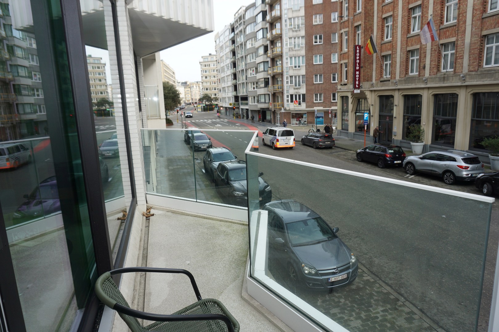 NIEUWBOUWAPPARTEMENT MET 2 SLAAPKAMERS EN TERRAS IN CENTRUM OOSTENDE 