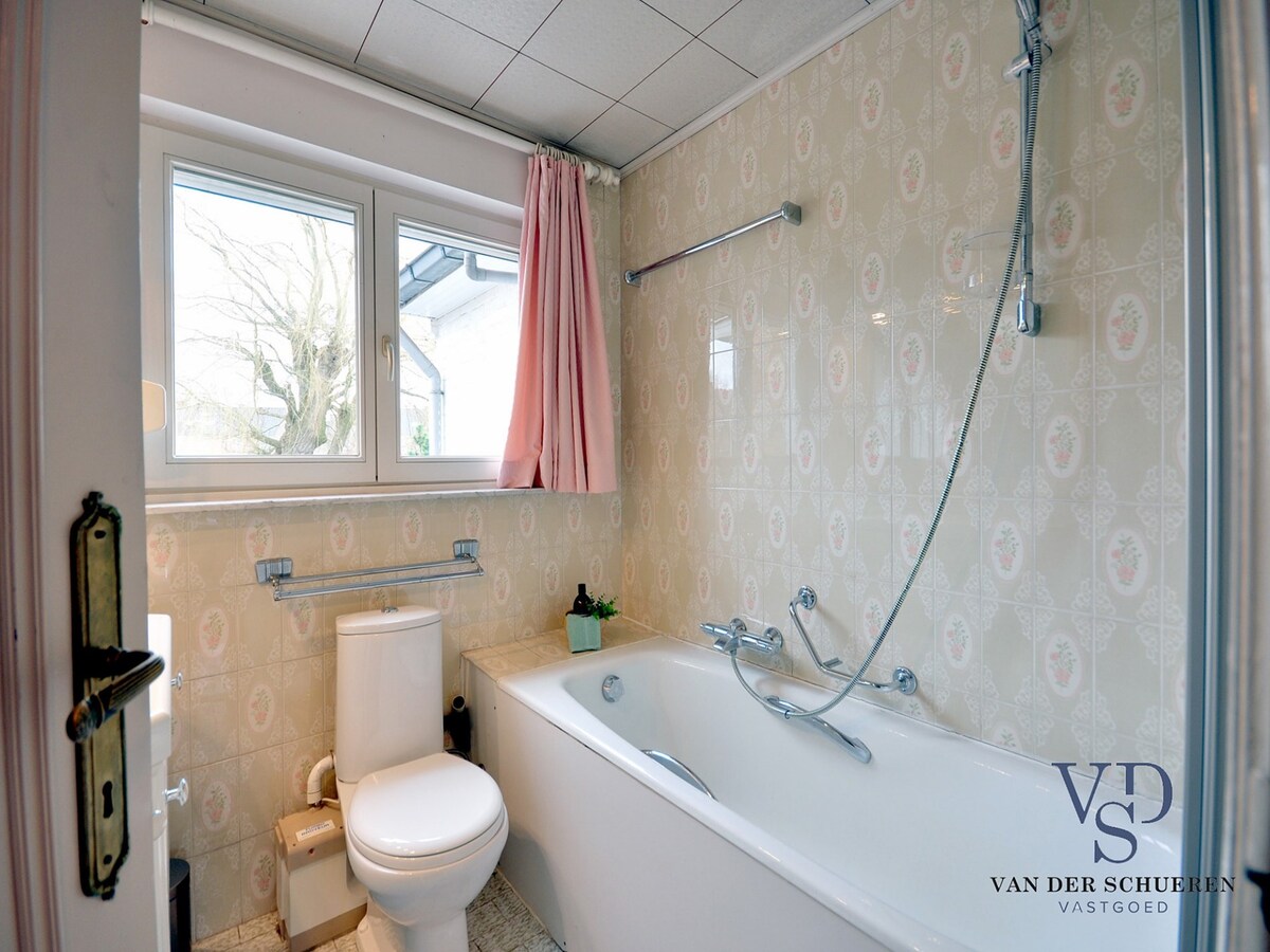 Karaktervolle woning - uitstekend gelegen ! 