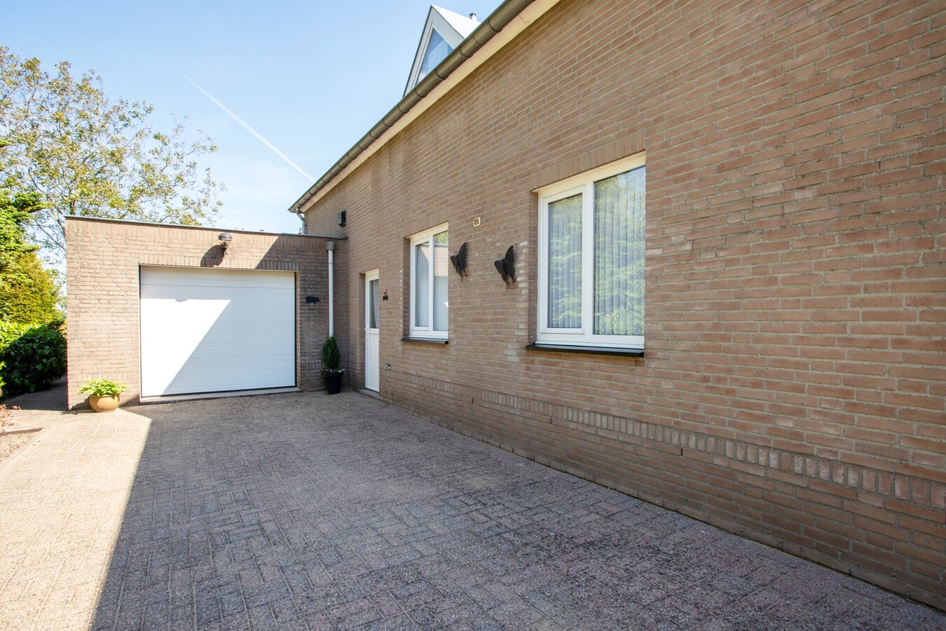 Vrijstaande woning met vrij uitzicht, slaapkamer en badkamer op de begane grond – levensloopbestendig én ruim! 