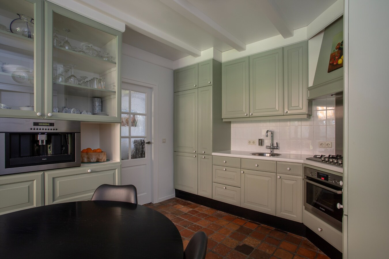 Royale vrijstaande woning gelegen op een perceel van 671 m2 met de tuin op het zuiden! 