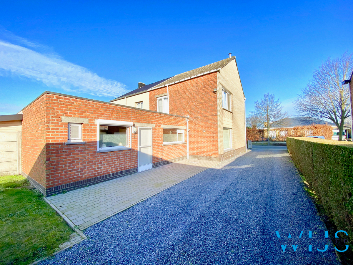 Stevige gezinswoning op TOPlocatie in Ertvelde ! 