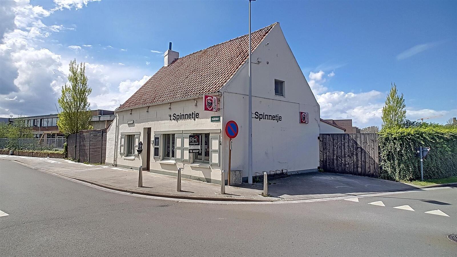 Handelshuis (momenteel café) op mooi perceel - Zeebrugge 
