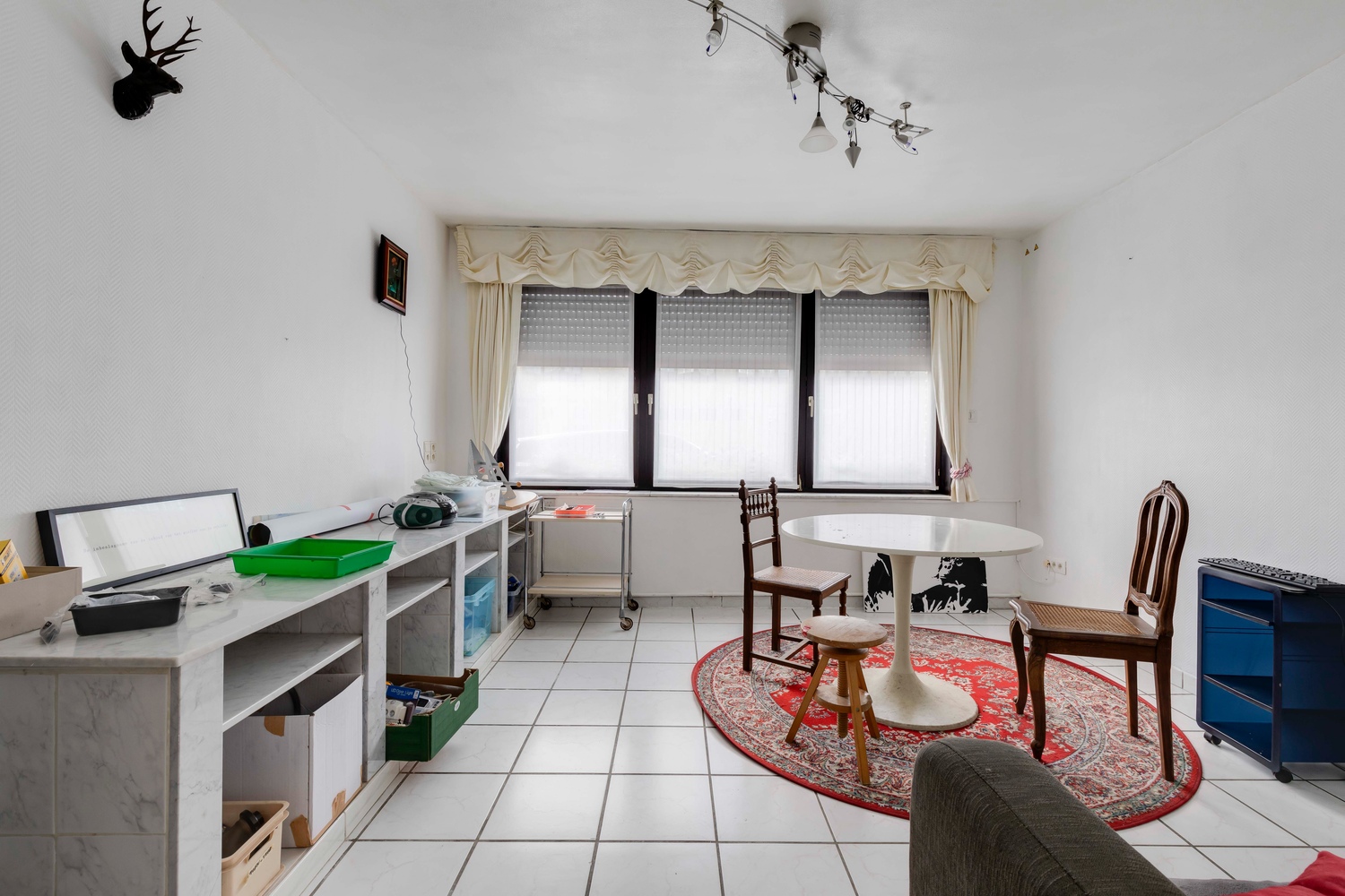 Woning bestaand uit 3 entiteiten: 2 app en 1 studio 