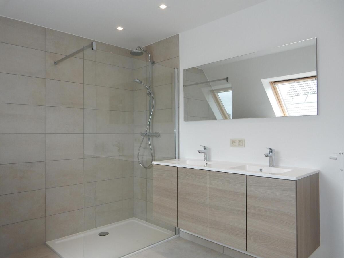 HOB nieuwbouwwoning te Oudenburg 