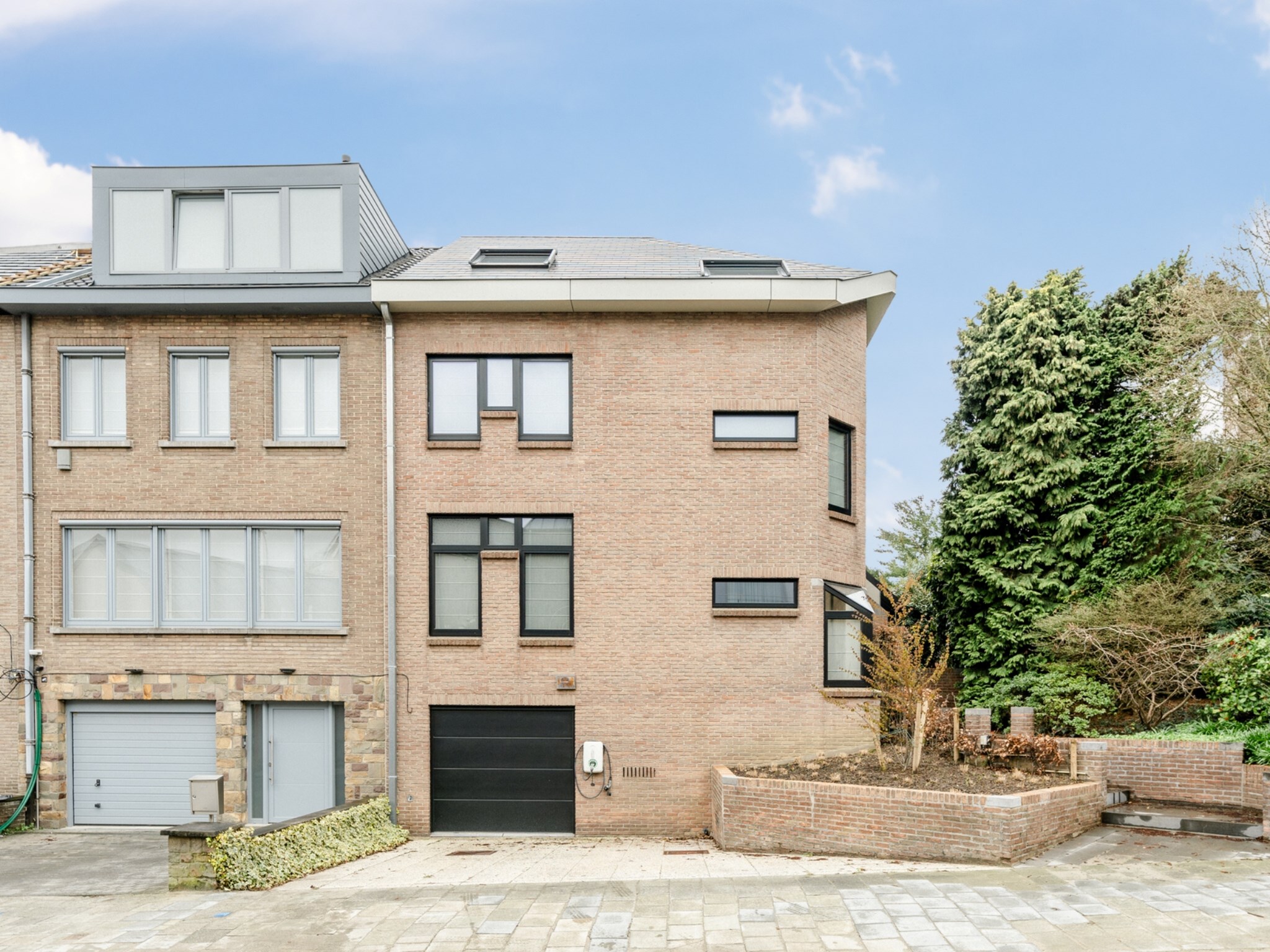 Energiezuinige woning met 5kamers, 2 bdk en prachtige tuin 