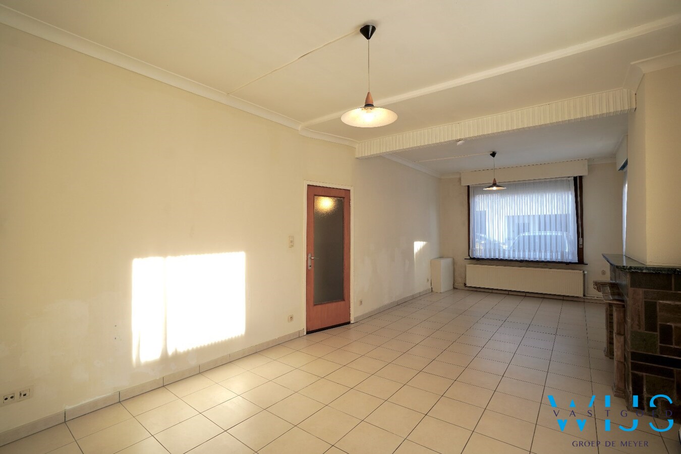 Interessant te renoveren woonhuis met 4.133 m² grond in het centrum van Wippelgem! 