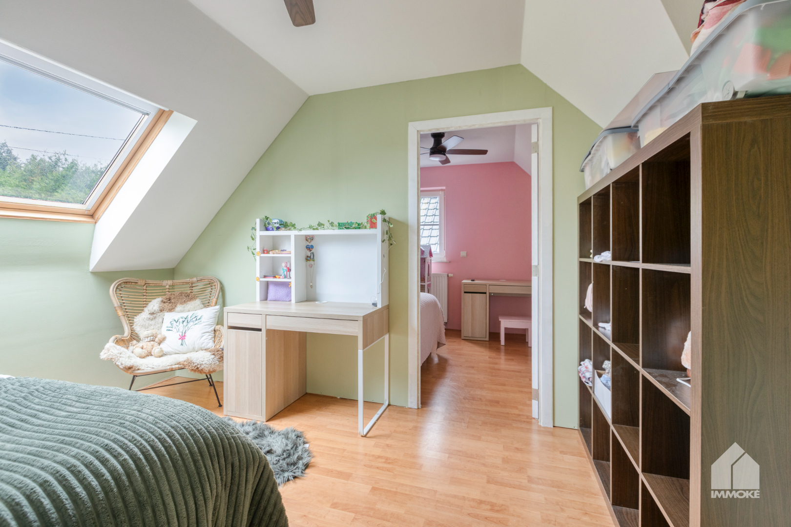 Volledig gerenoveerde, energiezuinige langgevelhoeve op riant perceel van 76 are. 