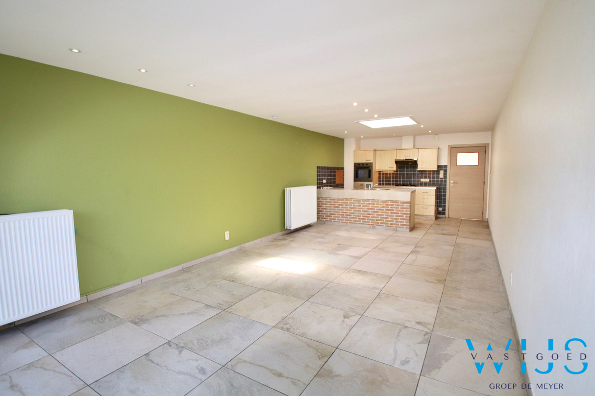 Instapklare en leuke gezinswoning in hartje EEKLO ! 