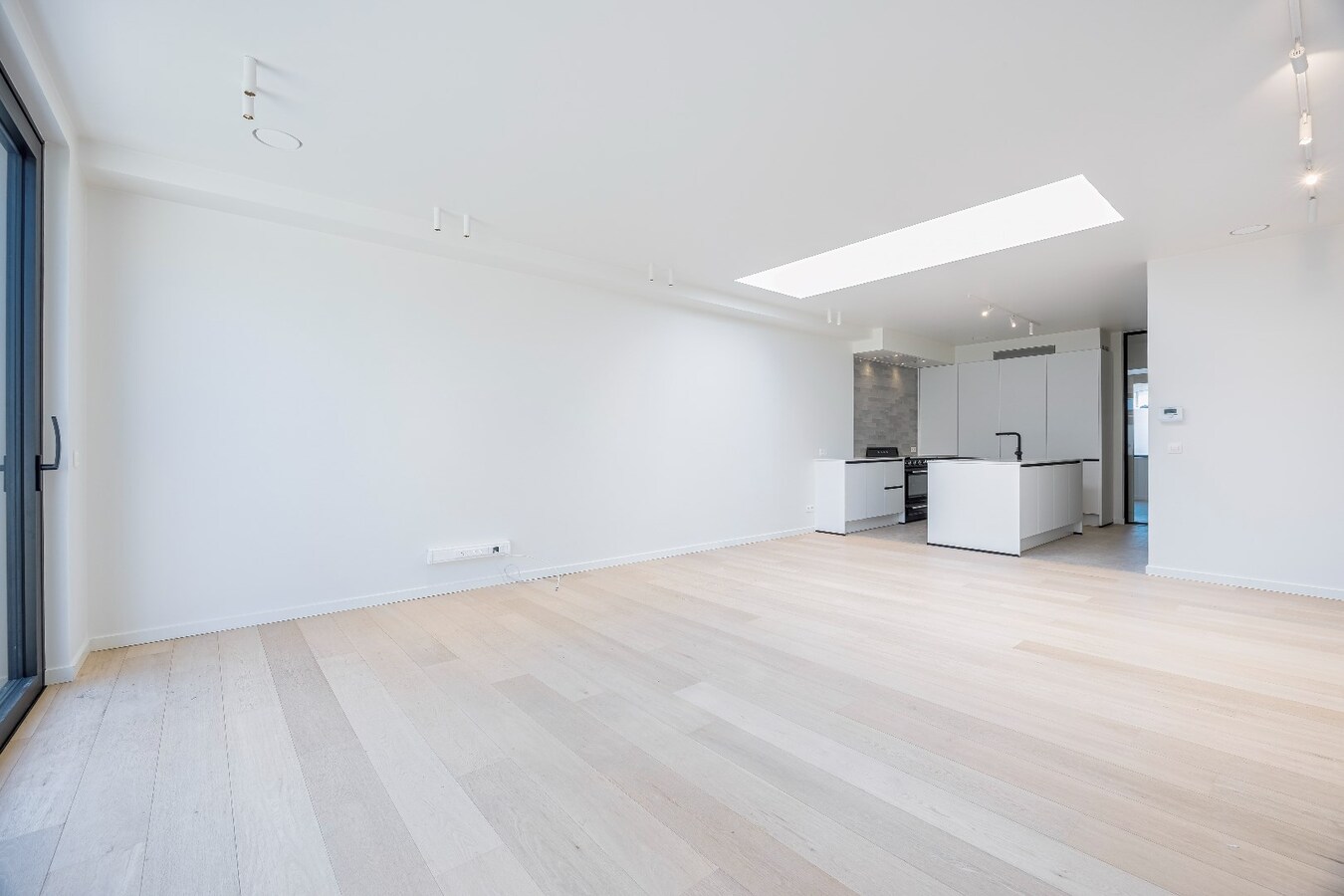 Top gerenoveerde en energiezuinige gezinswoning in het hart van Heist. 