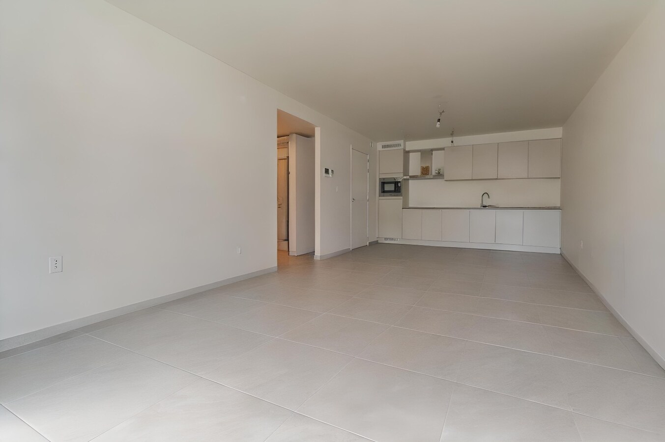 Appartement rez-de-chaussée avec terrasse, cave et parking privatif ! 