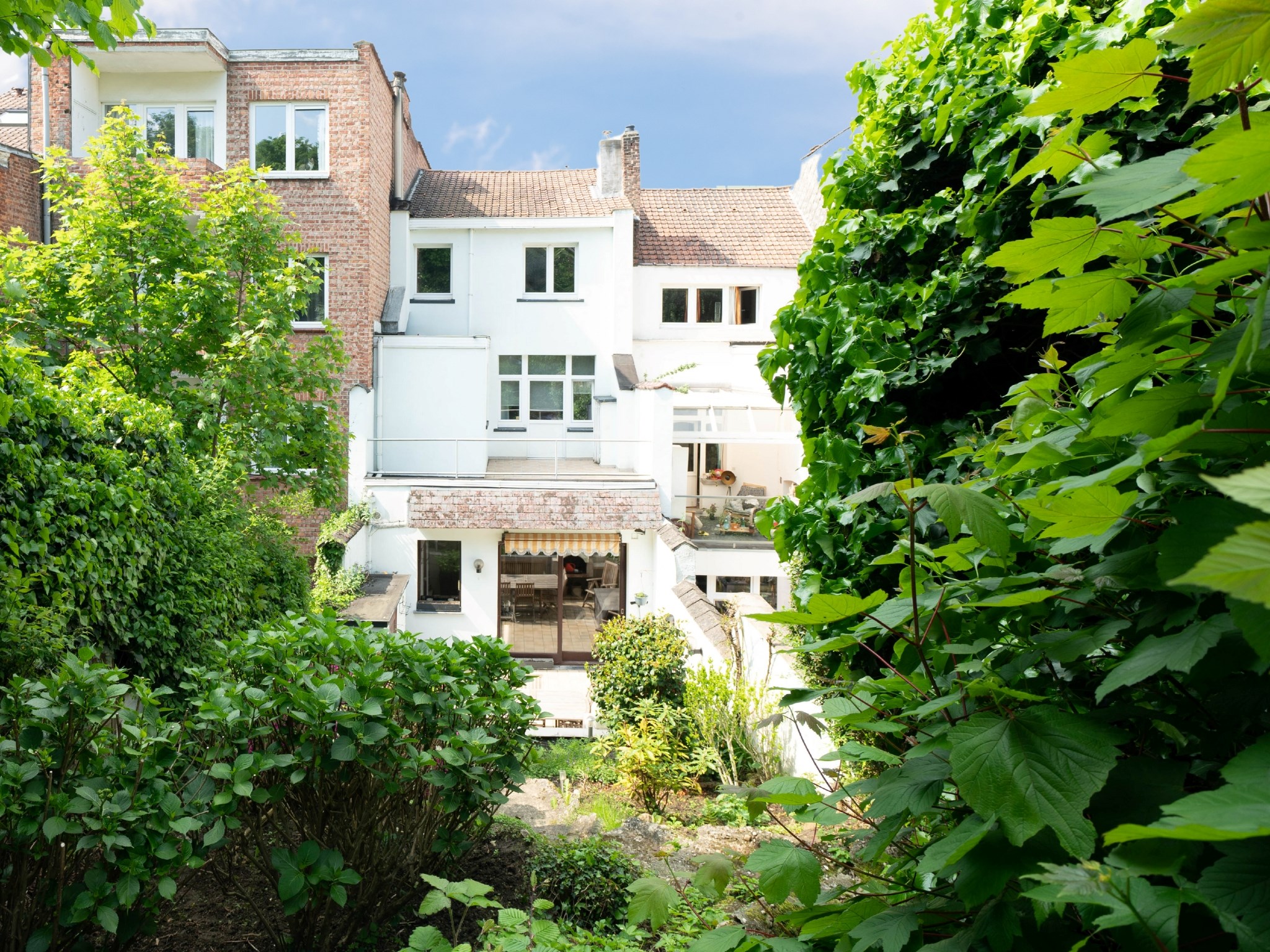 Prachtige herenwoning met 4 kamers, tuin en garage 