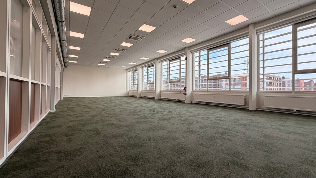 Kantoren en magazijn te huur in Ceka Center te Antwerpen
