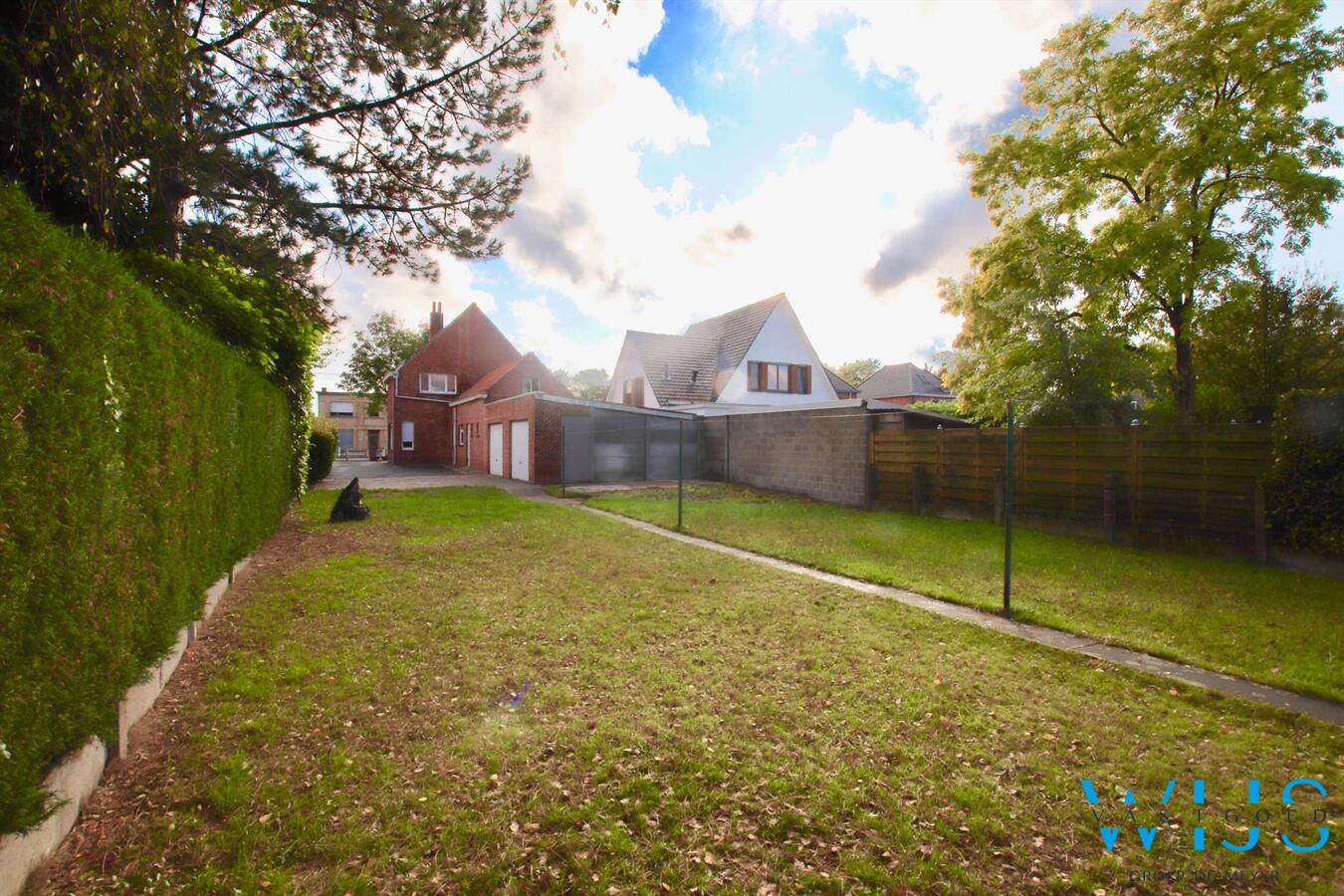 Te renoveren woonhuis op een mooi perceel van 870m² te ERTVELDE! 