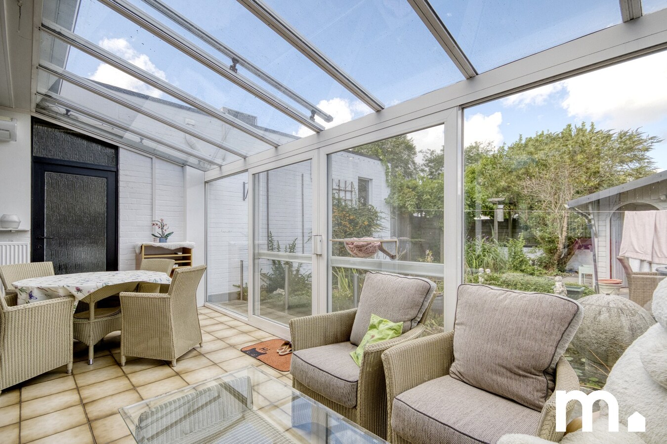 Rustig gelegen bungalow met garage te koop in Heule ! 
