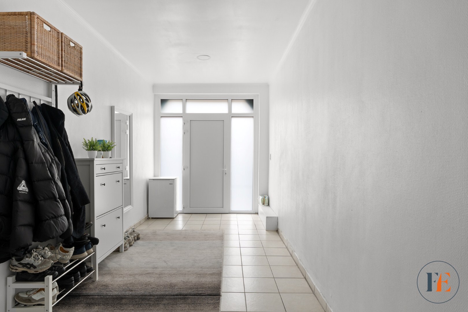 Instapklare eengezinswoning  in de Bloemekenswijk met BEZOEKMOMENT op 17/1 