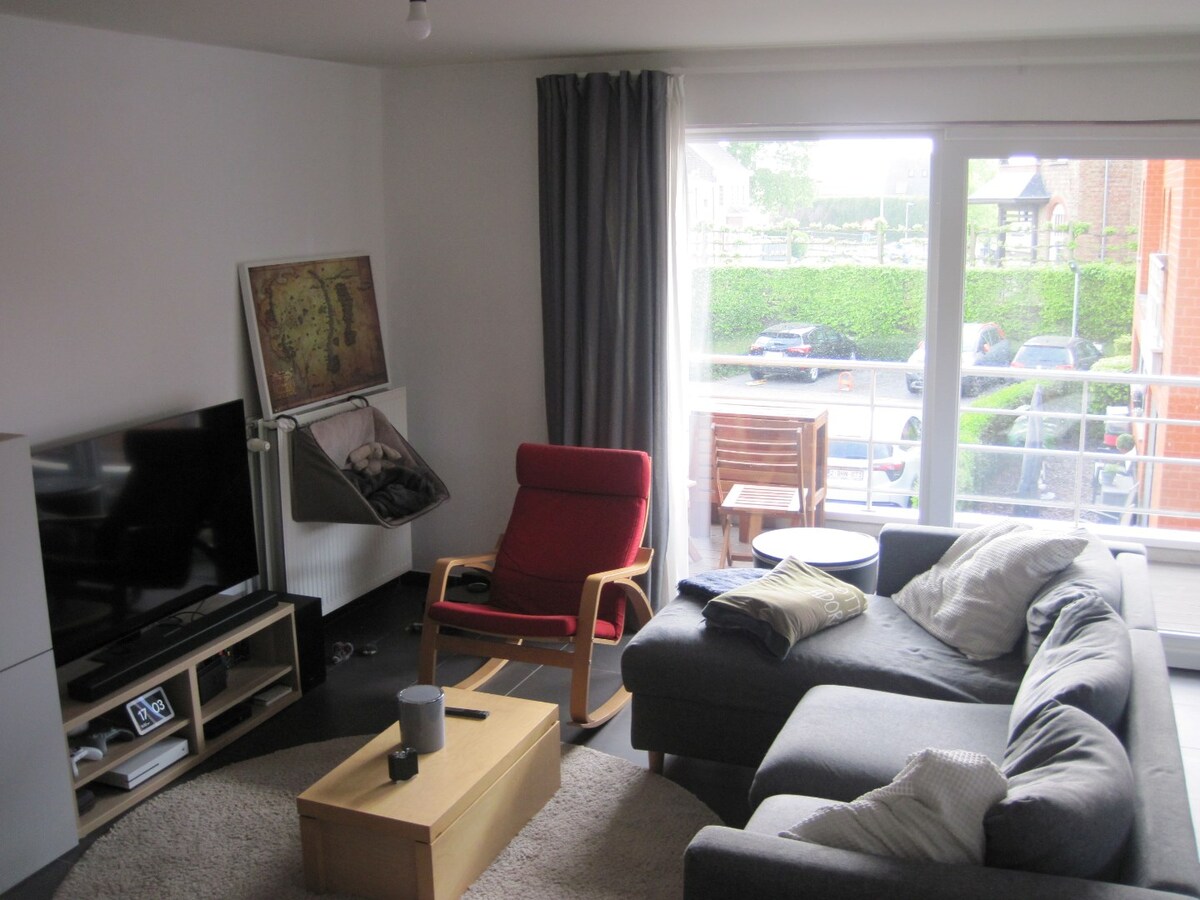 Aangenaam, eigentijds appartement met 2 ruime terrassen. 