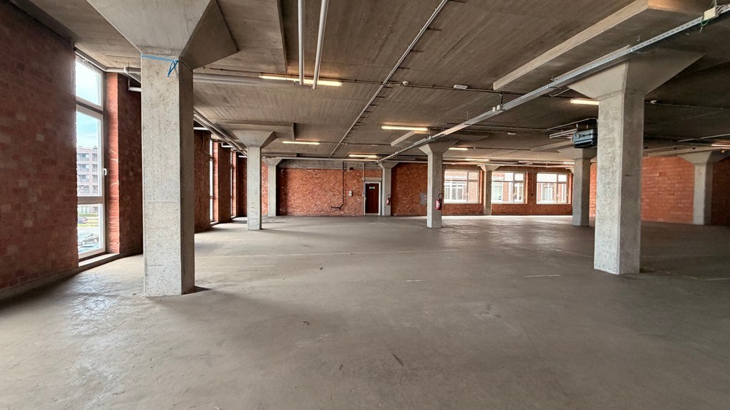 Kantoren en magazijn te huur in Ceka Center te Antwerpen