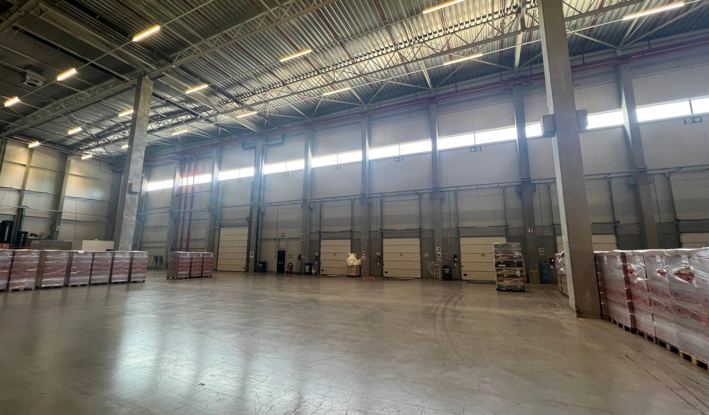 Opslagruimte te huur in industriezone Kluizendok te Evergem