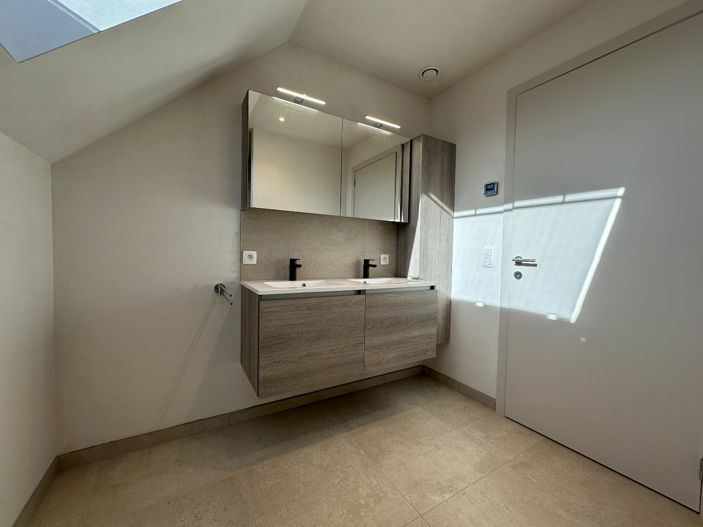 Perfect instapklare nieuwbouwwoning met 3 slpk en zonnig terras, Torhout 