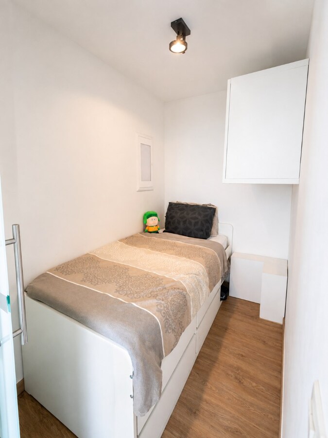 UNIEK GEMEUBELD APPARTEMENT PAL IN CENTRUM OOSTENDE 