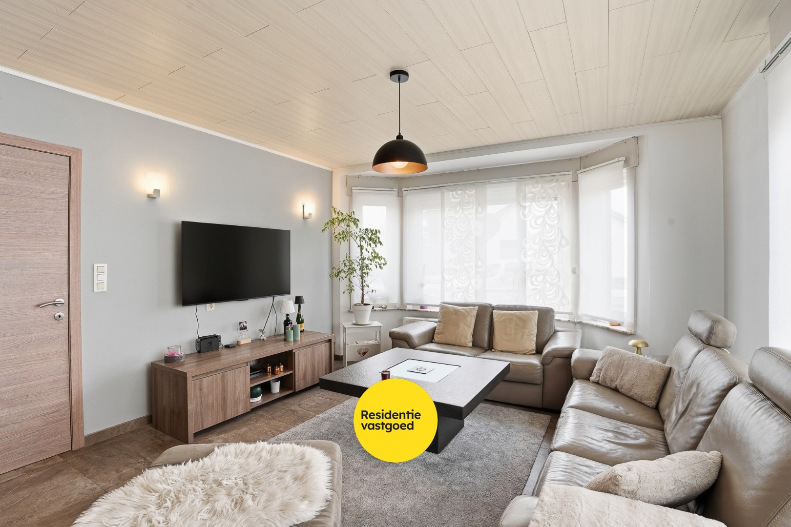 Instapklare halfopen bebouwing met 4 slaapkamers en EPC B te Eernegem 