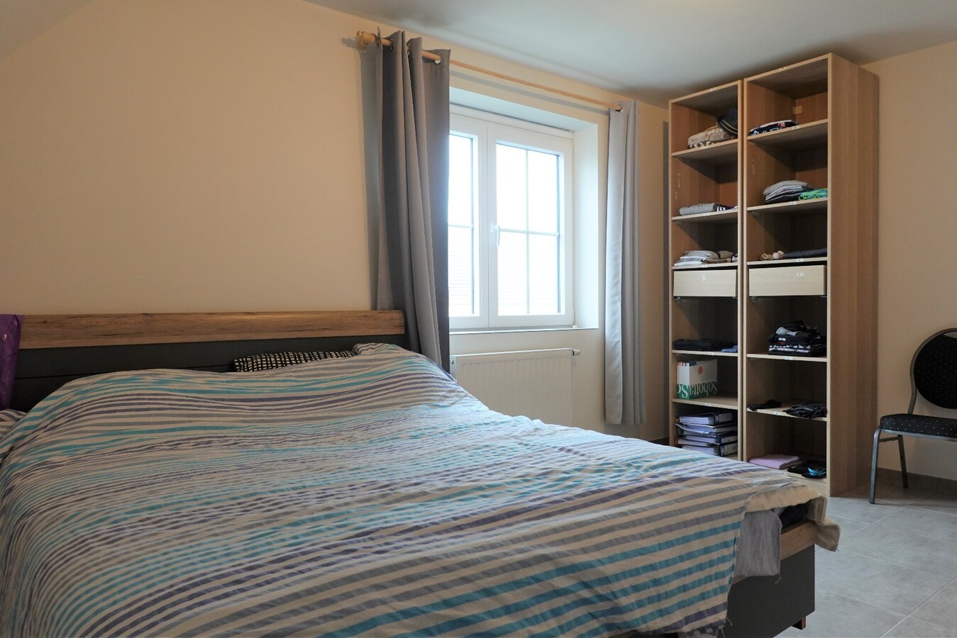 Halfopen nieuwbouw met inpandige garage 