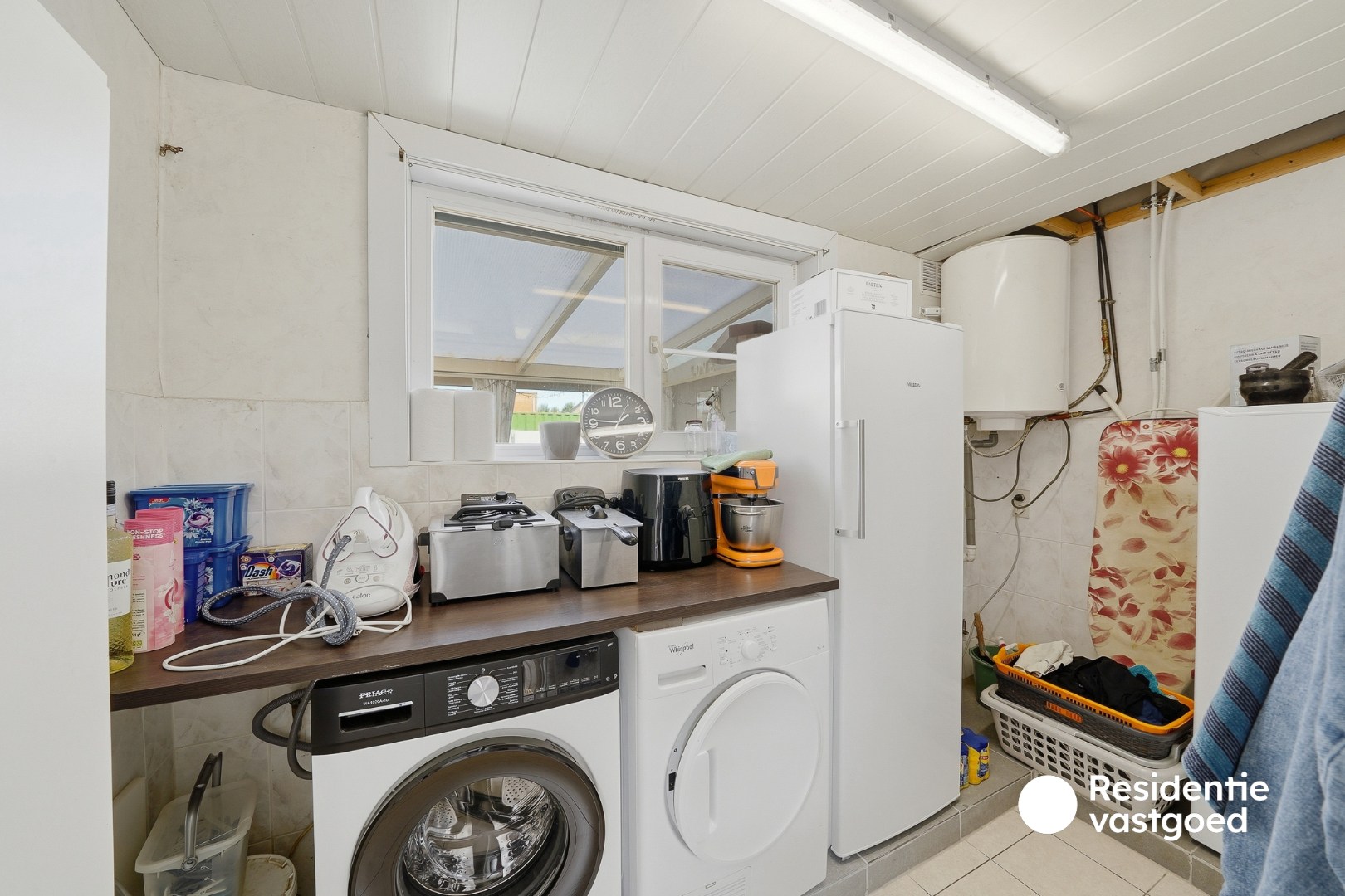 Ruime halfopen bebouwing met veel opslagruimte in Oostende 