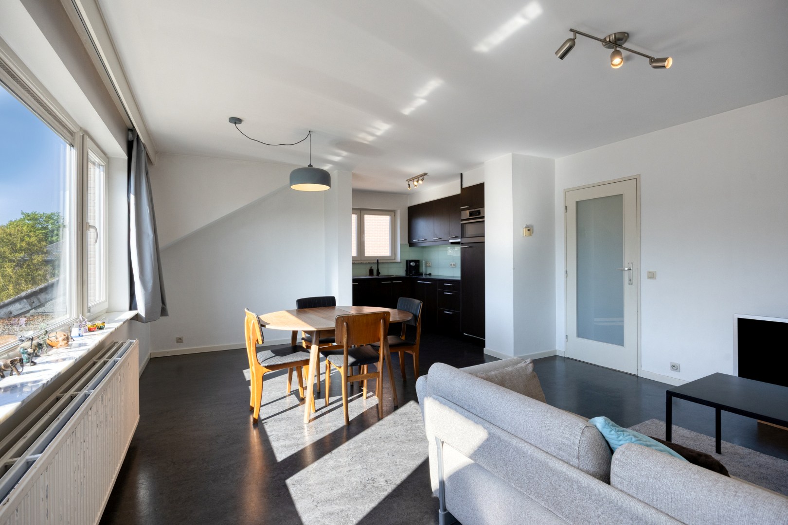 Rustig gelegen appartement met 2 slaapkamers, terras en kelder vlakbij Leuven - EPC 240kWh/m² - bewoonbare oppervlakte 70 m² 