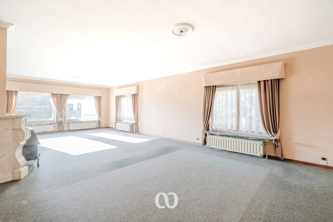 Ruime woning met tuin en kangoeroemogelijkheden in Oudenaarde 