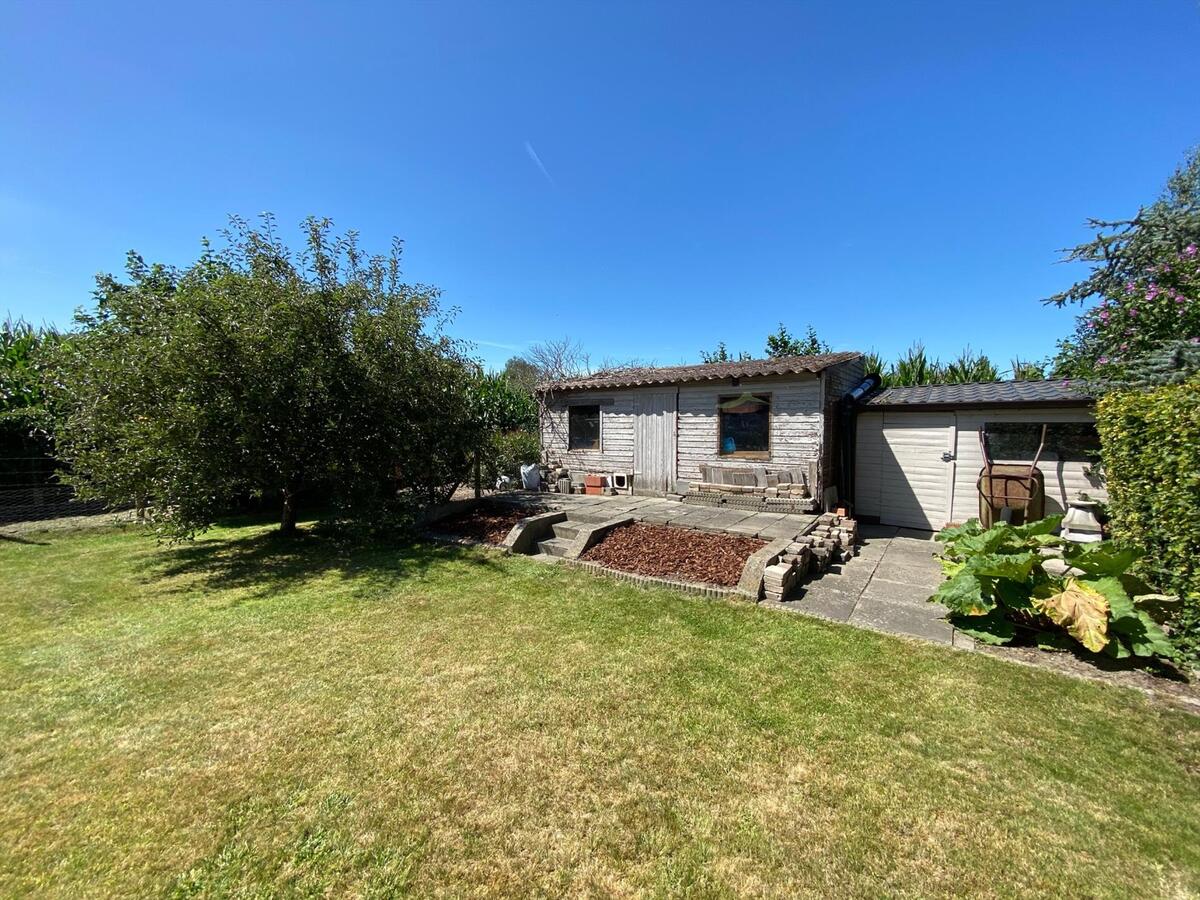 Alleenstaande woning met 3 slaapkamers te Koekelare 