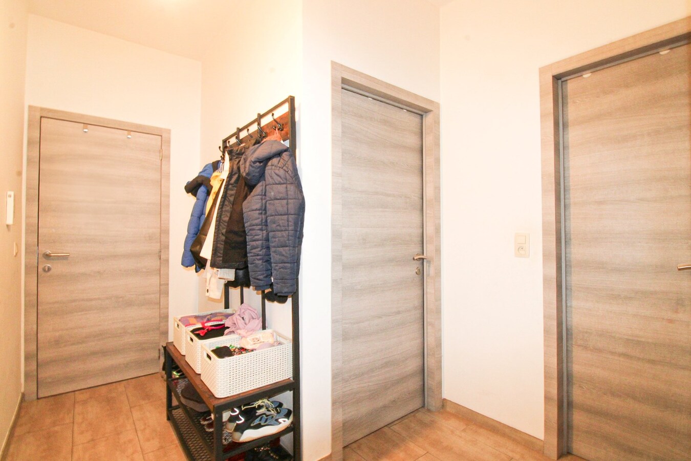 Te koop: Instapklaar appartement met 2 slaapkamers en energielabel B in Temse, op wandelafstand van het centrum, met uitstekende opbrengstmogelijkheden! 