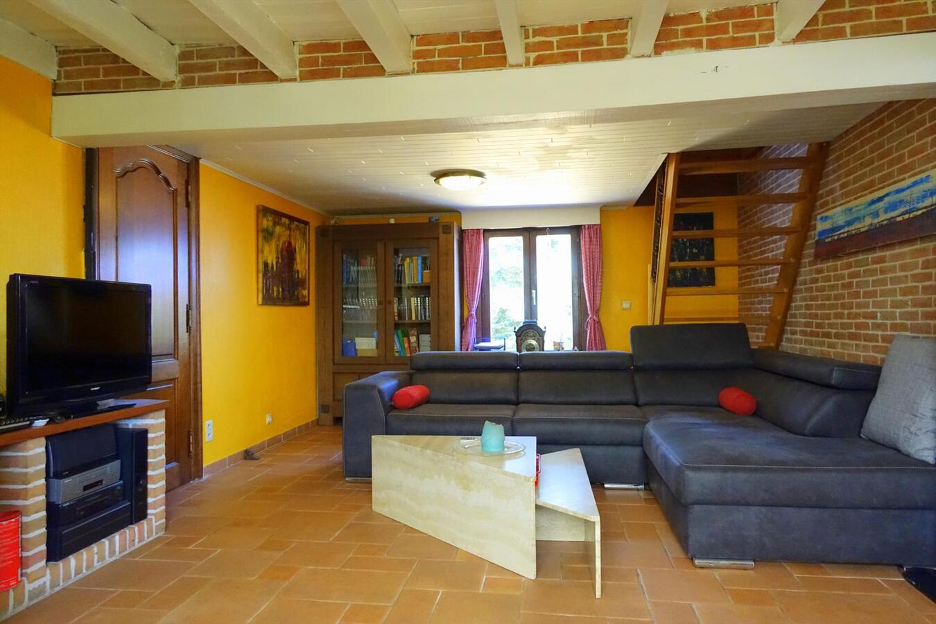 Rustig gelegen villa te Roksem 