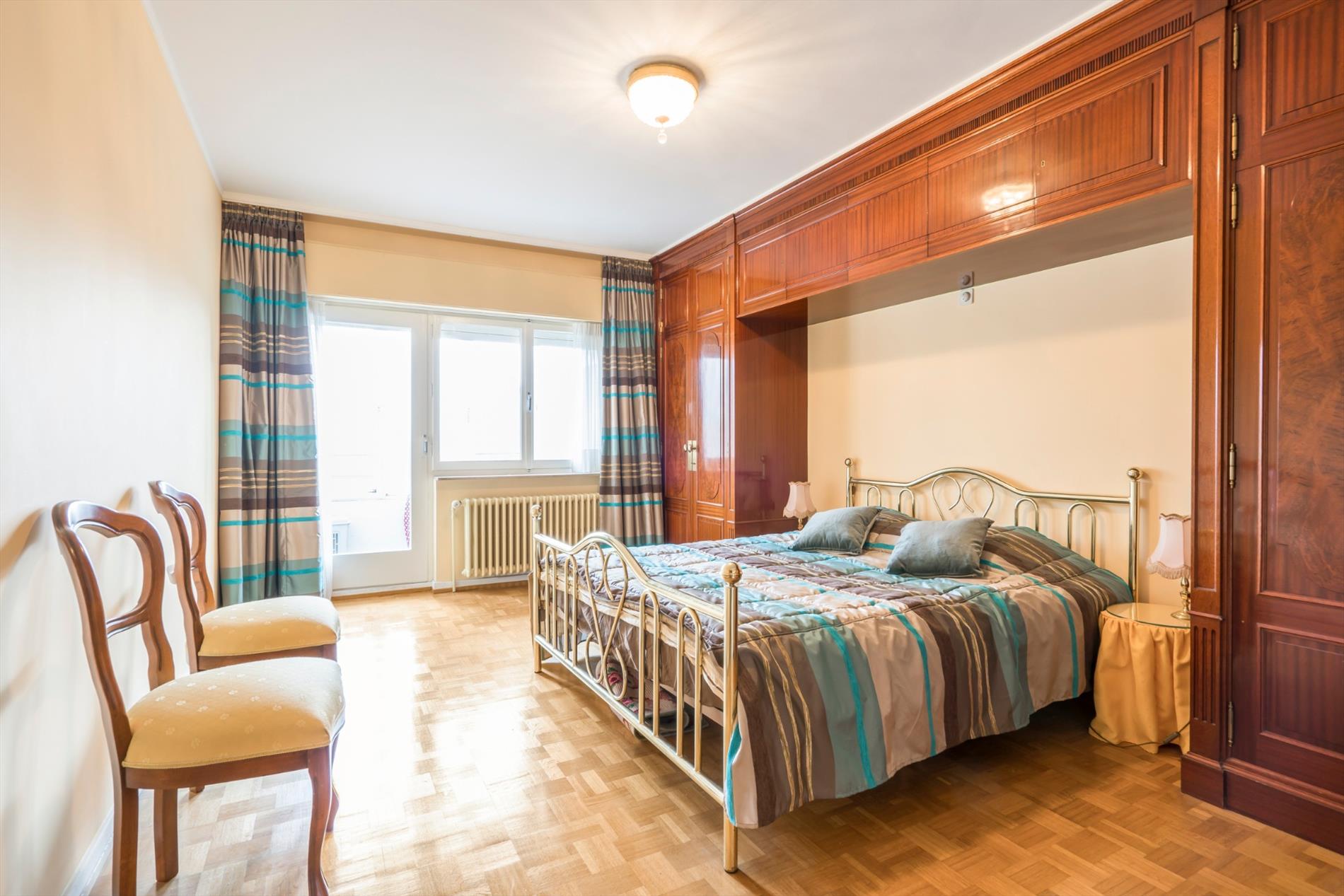 MODERN VAKANTIE APPARTEMENT OP TOPLIGGING (VAKANTIEVERHUUR) 