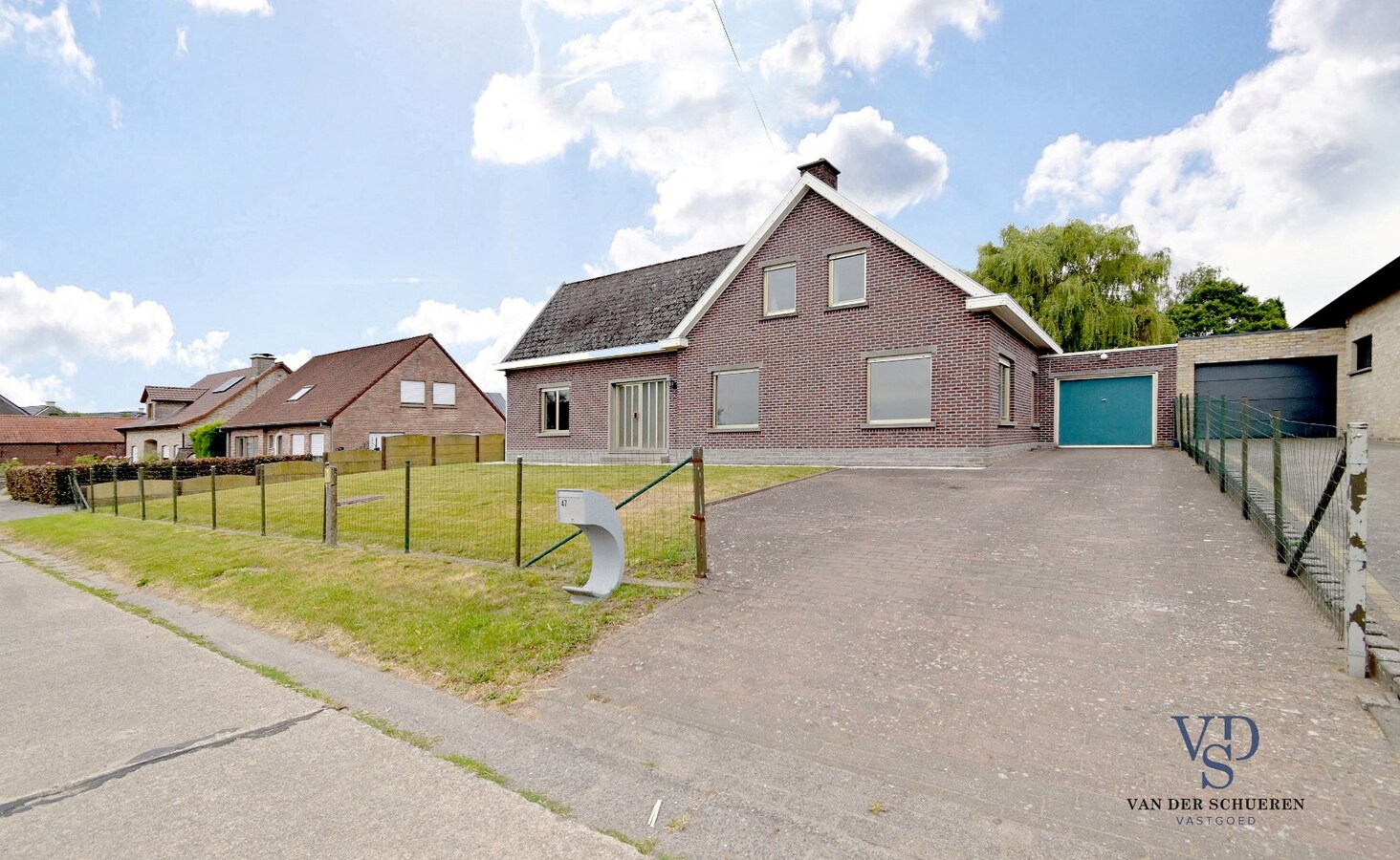 Ruime, degelijke woning 