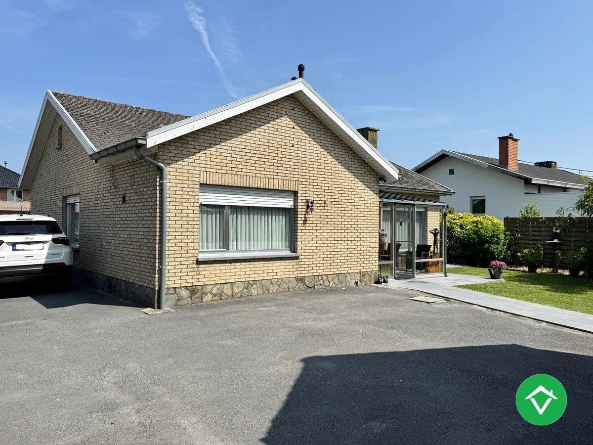 Alleenstaande woning met 3 slaapkamers en garage te Oudenburg 