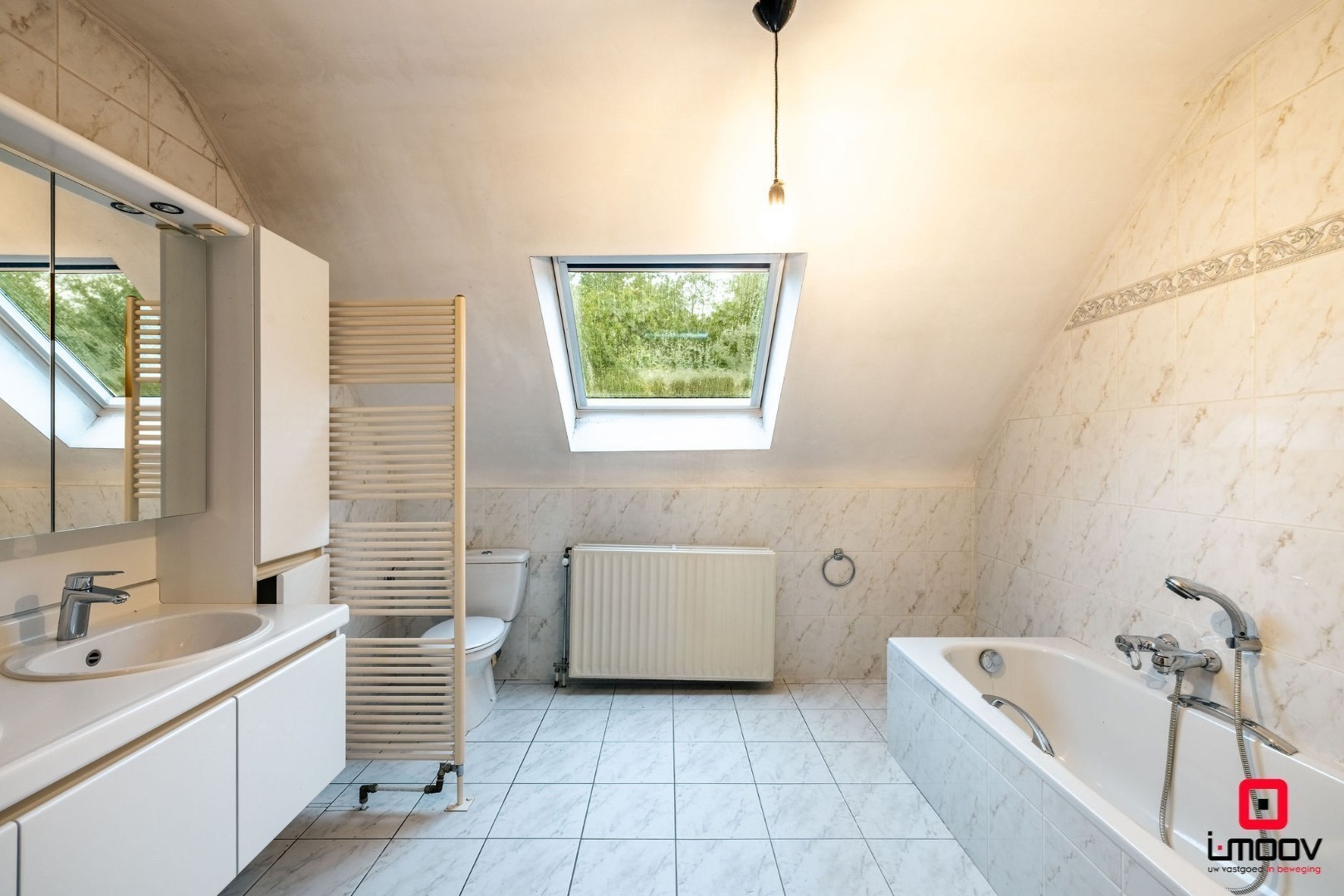 Vrijstaande woning met 4 slaapkamers, tuin en gunstig EPC-label B nabij Gent 