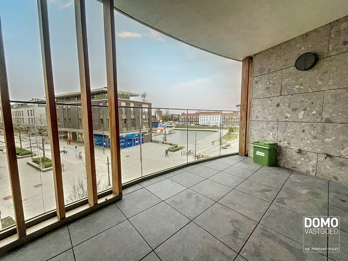 Appartement in het centrum van Hasselt met 2 slaapkamers, 1 ondergrondse parkeerplaats en een mooi terras, 91m² bewoonbare oppervlakte 