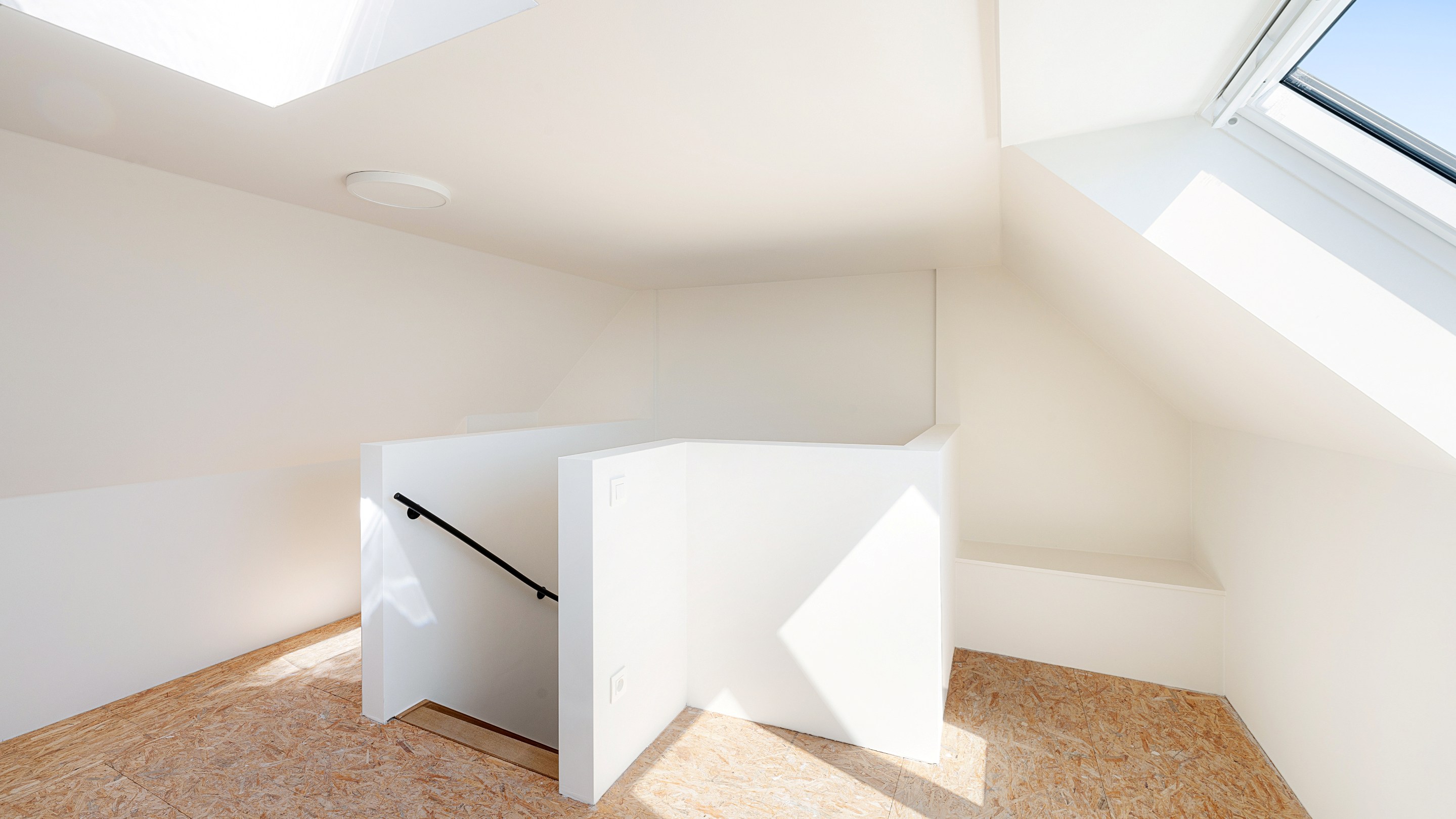 Prachtig afgewerkte nieuwbouwwoning met 4 slaapkamers gelegen in het oude Knokke. 