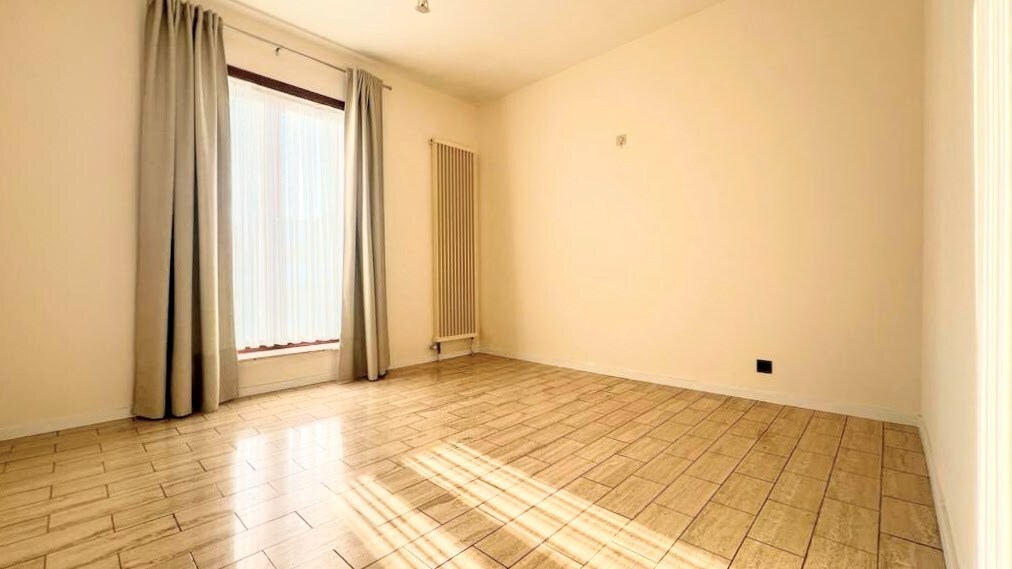 Ruime, gerenoveerde bungalow op perceel van 1032 m² 