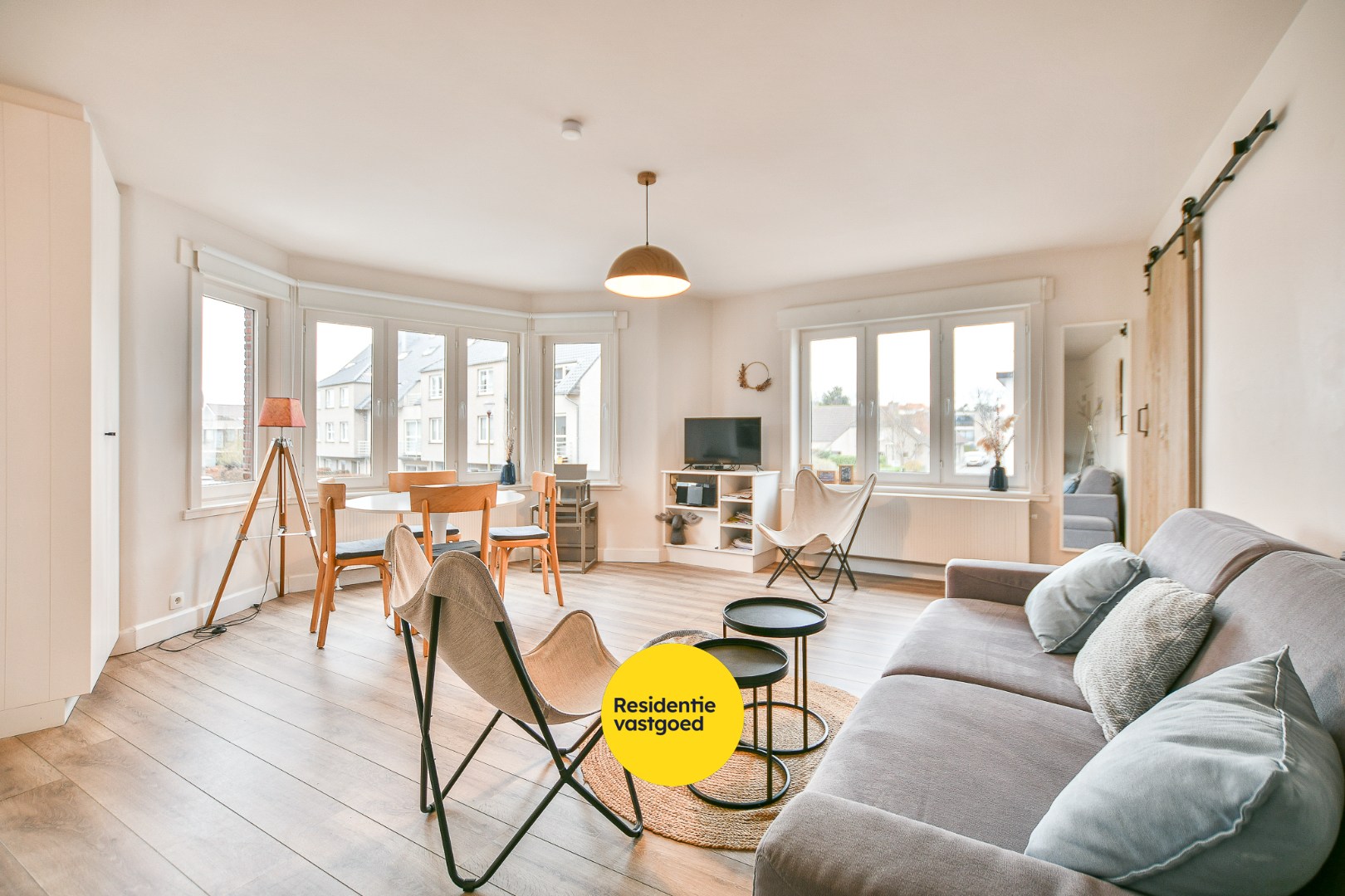 Lichtrijk éénslaapkamerappartement nabij centrum en bos in De Haan 