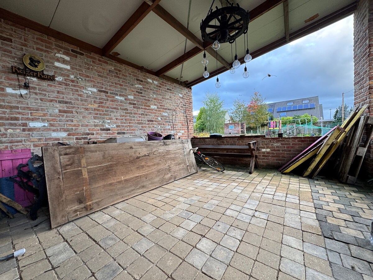 Woning met 4 slaapkamers in Ardooie 