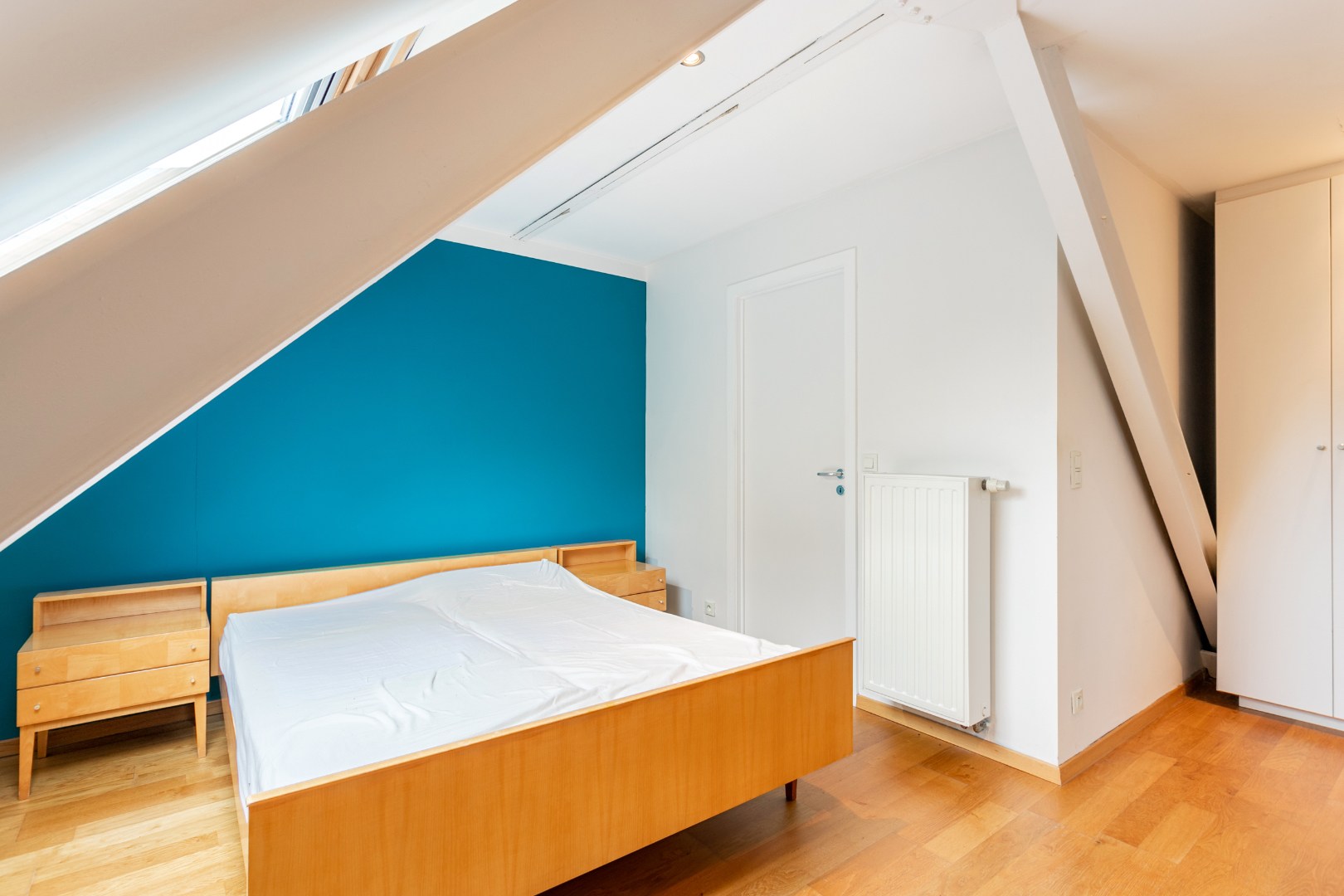 Uniek gelegen 1-slpk-appartement met ruim terras en garage in het Kluisbos 