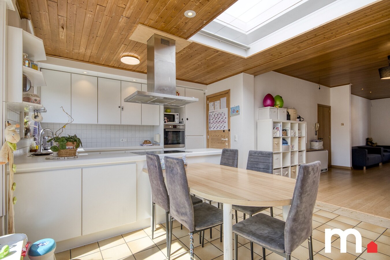 Centraal gelegen authentieke woning te koop in Heule ! 