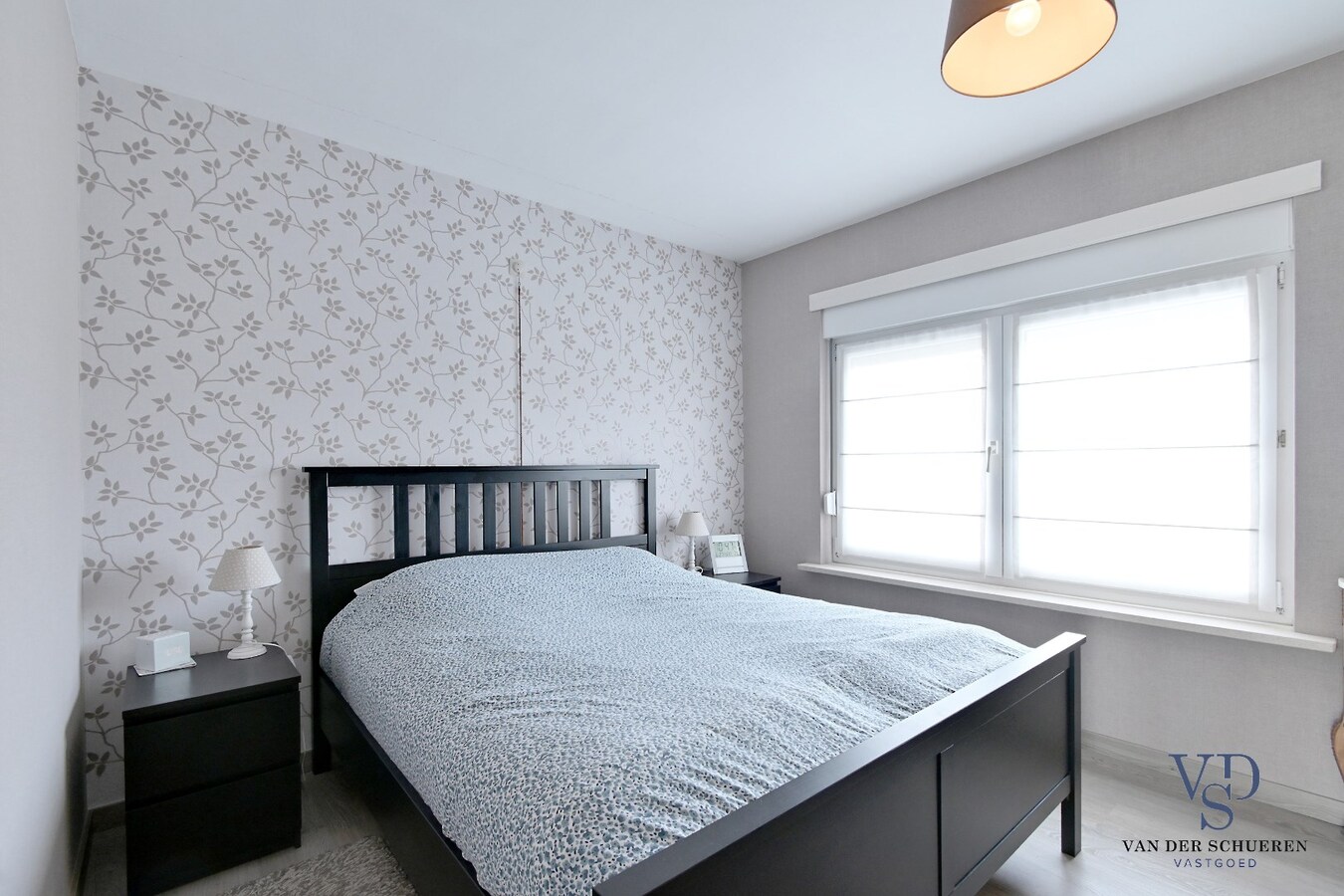 Degelijke, ruime eigendom in rustige residentiële wijk 