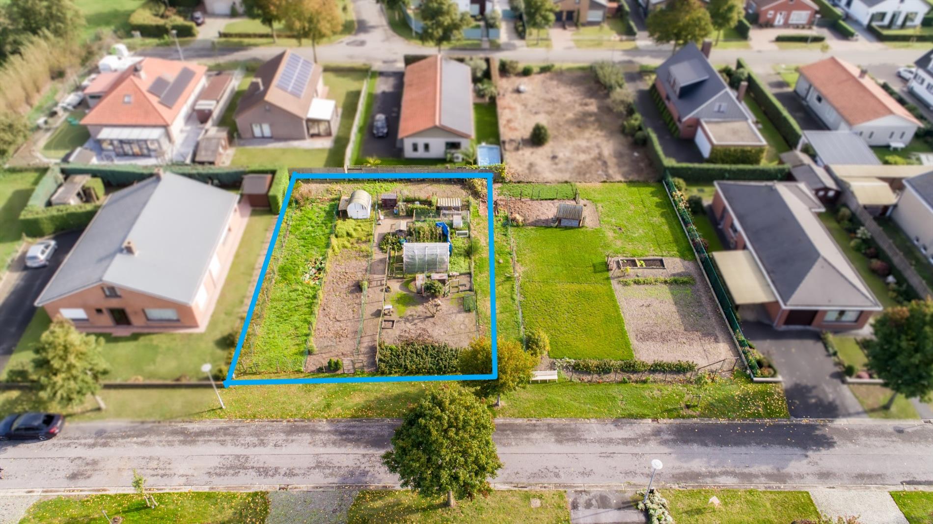 Oostelijk georiënteerd lot bouwgrond 609m² nabij centrum Maldegem 