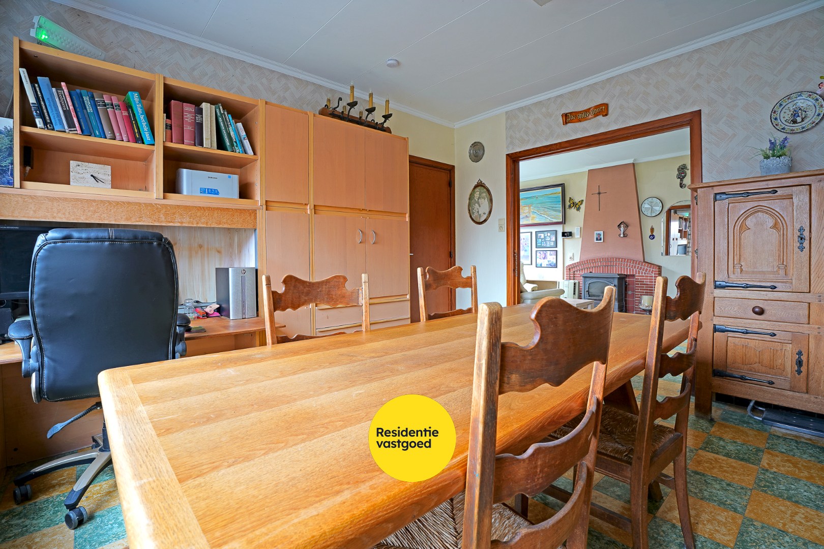 Gezellige woning met veel potentieel te Pervijze op 341m²! 