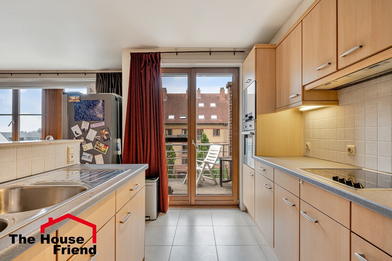 Keuken met toegang tot terras 