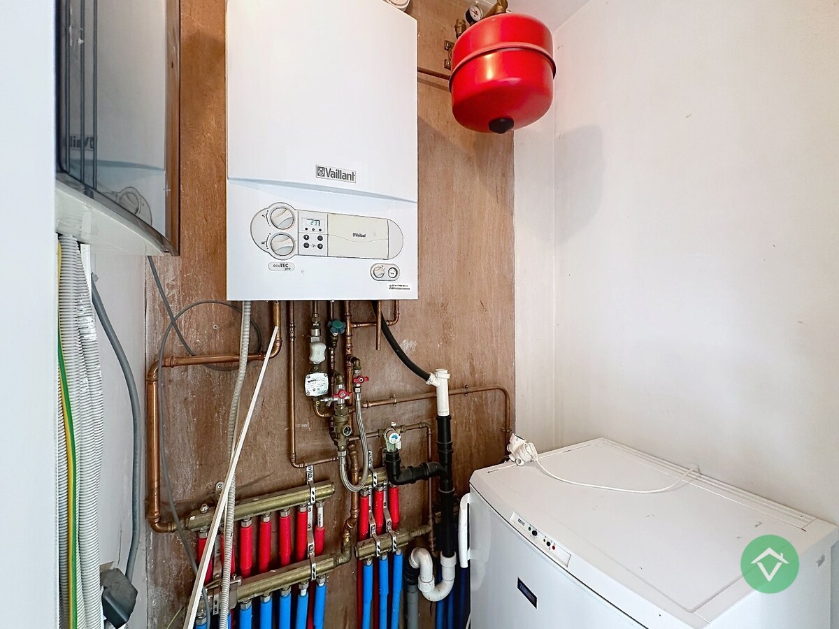 Instapklaar gelijkvloers appartement met staanplaats te Gistel 